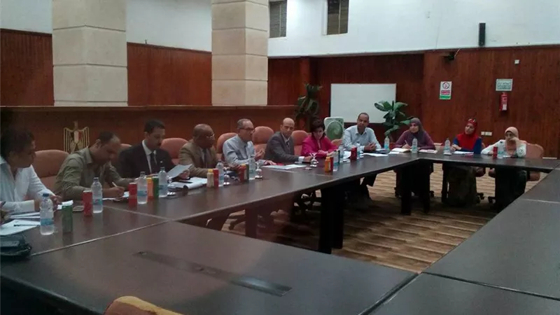 موانئ البحر الأحمر تبحث مع شركات البترول الحفاظ على البيئة