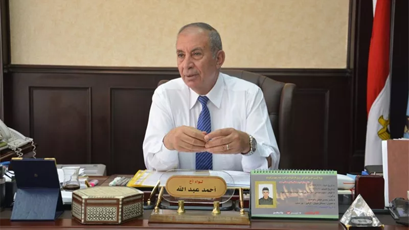 محافظ البحر الأحمر ورئيس هيئة الموانئ يبحثان تطوير ميناء أبوطرطور