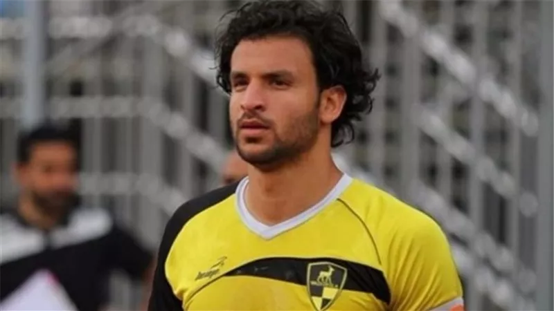 رسميًا.. محمود علاء يوقع للزمالك