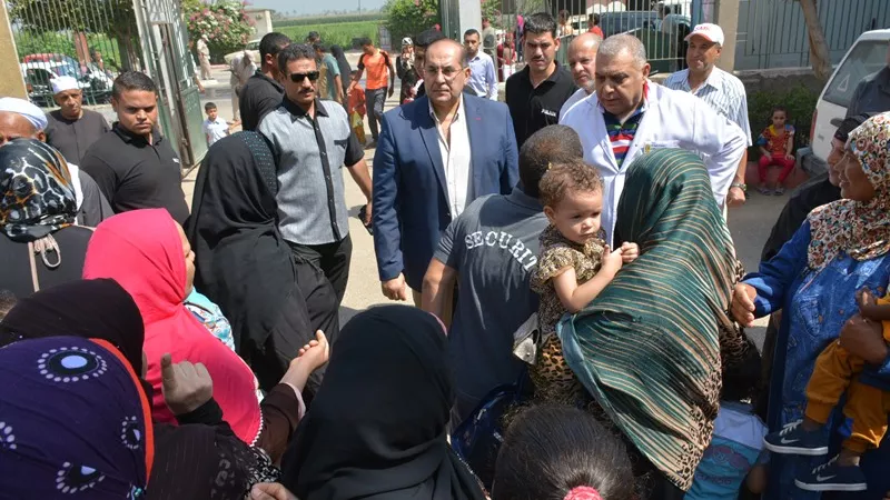محافظ سوهاج يحيل مسئولي قسمي العظام والأسنان بمستشفى أخميم للتحقيق