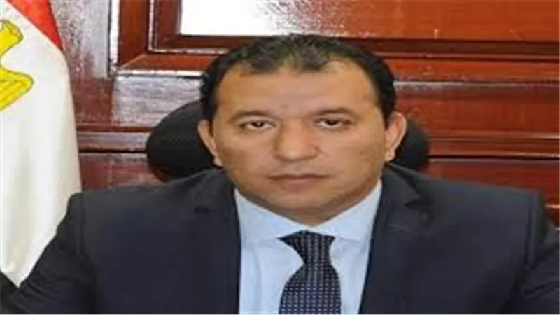 إحالة 39 موظفًا وسائقًا بالأقصر للتحقيق