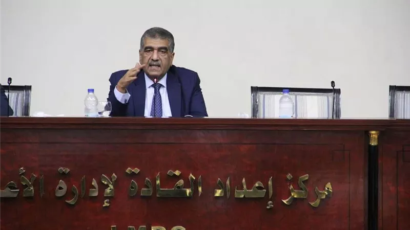 وزير قطاع الأعمال: نستهدف تأهيل وبناء قدرات وكوادر الصف الثانى لإدارة الشركات