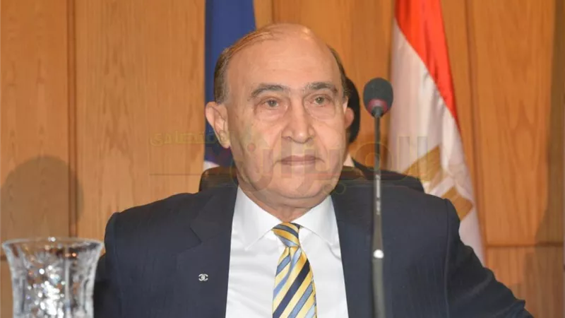 مميش: قناة السويس جاهزة لاستقبال سفن عملاقة وتخفيضات كبيرة بالموانئ