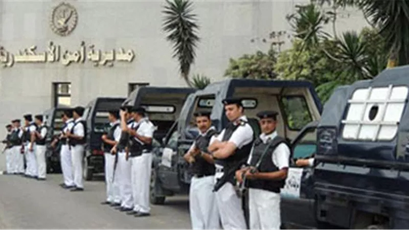ضبط سلع فاسدة داخل سوبر ماركت بـ«الإسكندرية»