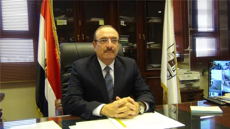 محافظ بني سويف يستعرض خطة الكشف المبكرعن «سرطان الثدى»