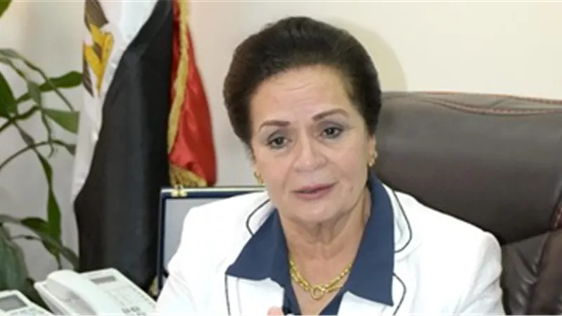 محافظ البحيرة تحيل 240 حالة اهمال للنيابة «الإدارية والعامة»