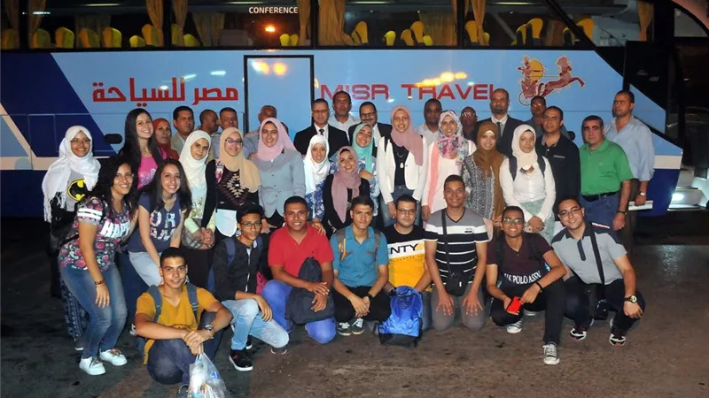 مصر للسياحة تنقل أوائل الجمهورية إلى مطار القاهرة