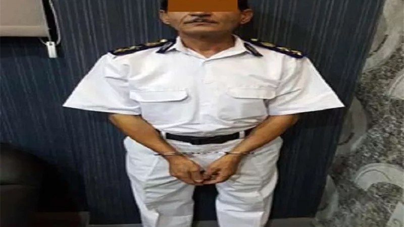 على طريقة «الساحر».. ضبط كومبارس يرتدى زي عقيد شرطة بالأزبكية