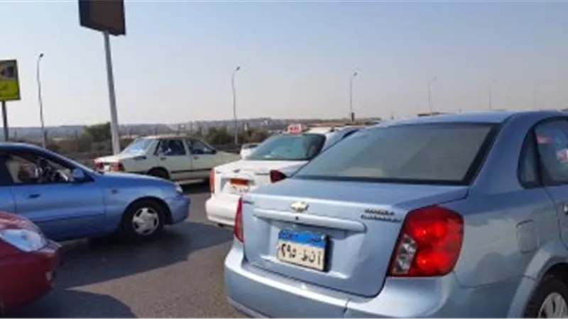  كثافات مرتفعة بمحاور وميادين القاهرة والجيزة