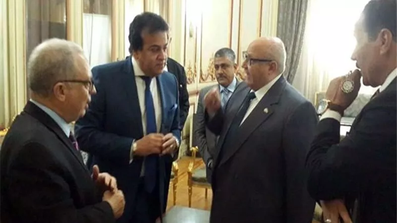 التعليم العالي: تنظيم برنامج لطلاب الجامعات للتعرف على المشروعات القومية