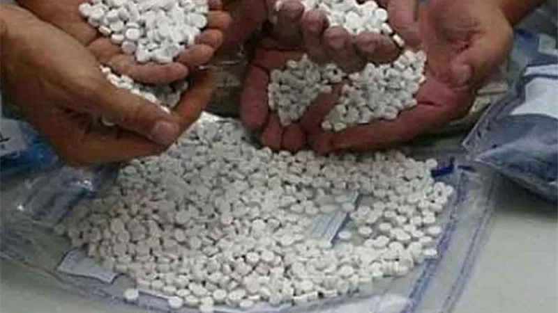 ضبط 12 ألف قرص مخدر و12 قطعة سلاح ناري في حملة أمنية بالإسكندرية