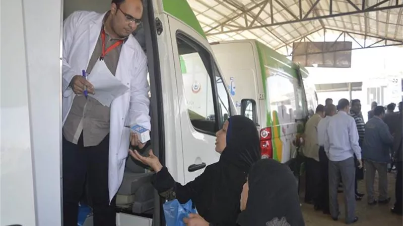 إطلاق قوافل طبية مجانية بـ 8 محافظات خلال الأسبوع الحالي