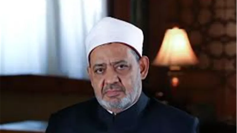 شيخ الأزهر يهنئ الرئيس السيسي بالعام الهجري الجديد