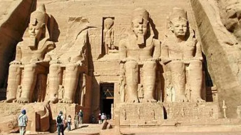 قريباً.. «السيسى» يحتفل بمرور 200 عام على اكتشاف «أبوسمبل»