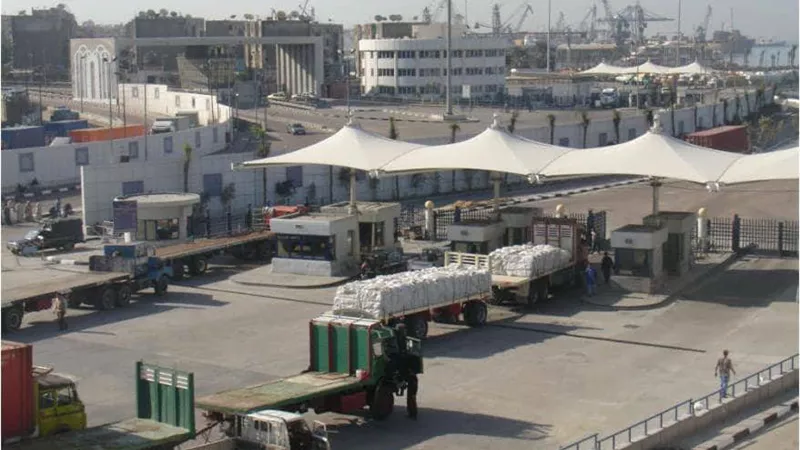 وصول 210 آلاف طن بضائع إلي ميناء الاسكندرية