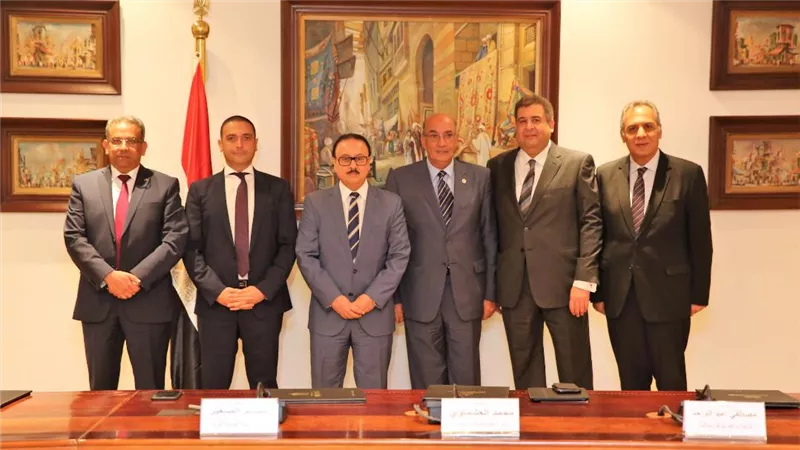 بروتوكول تعاون بين «الاتصالات» و«تحيا مصر» لتطوير الأداء التكنولوجى «للصندوق»