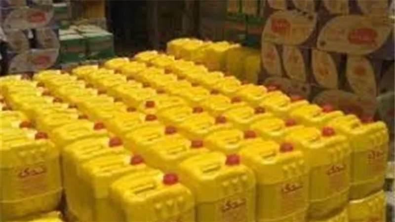 ضبط 90 طن زيوت طعام مجهولة المصدر قبل ترويجها بأسواق القاهرة