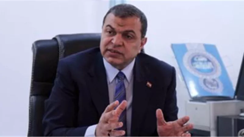 «القوى العاملة» تتابع شكاوى العاملين المصريين بالأردن