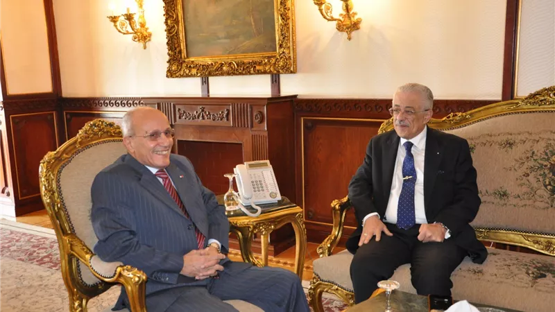 بالصور.. «العصار» يستقبل وزير التعليم لبحث التعاون فى مجالات التدريب الفنى والمهنى