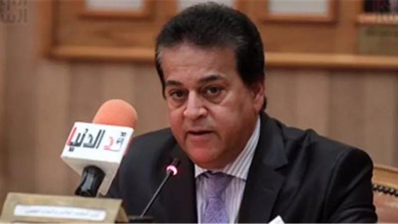 الأعلى للجامعات: تطوير النظام الإلكترونى الخاص بشكاوى المواطنين واستفساراتهم