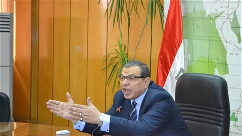 «سعفان» يكلف الإسماعيلية باتخاذ الإجراءات القانونية في حادث عامل مصنع القمامة