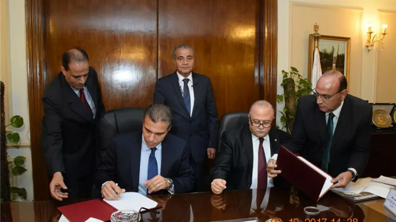 «التموين» توقع برتوكول تعاون من يونيليفر المشرق لتطوير المجمعات الاستهلاكية 