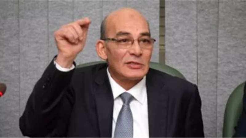 «وزير الزراعة» يتفقد أعمال تدريب الأفارقة بالمركز الدولي