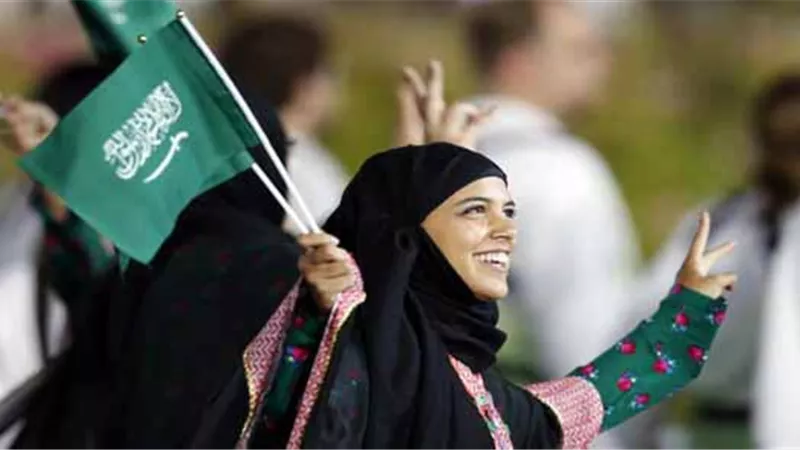المرأة السعودية: قرار قيادة السيارة «أغلى هدية من أغلى ملك»