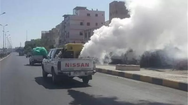 «سفاجا» تكافح «حمى الضنك».. وتحذر من مياه الشرب