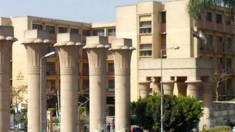 عميدة «آداب عين شمس» تشارك بمؤتمر «التكنولوجيا وآفاق التنمية».. نوفمبر المقبل