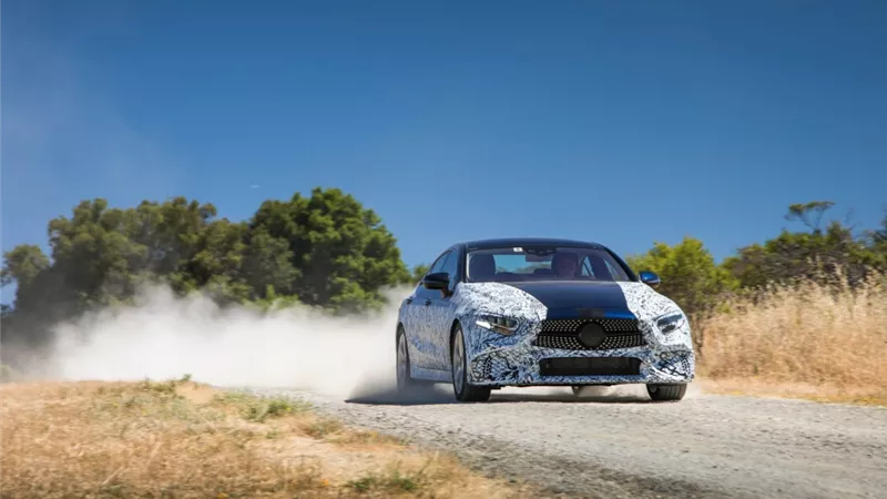 بالصور.. مرسيدس تنشر صورًا تشويقية لسيارتها الجديدة CLS-Class