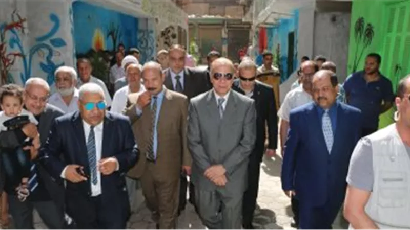 محافظ القاهرة يتفقد توسعة أحد المحاور المرورية بالنزهة 