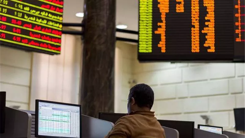 البورصة توقف التعامل على «ليفت سلاب مصر»