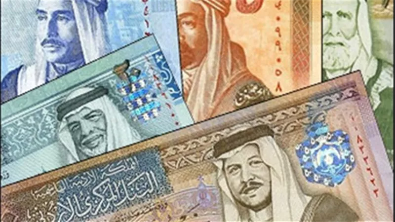 العملات العربية تواصل استقرارها أمام الجنيه 