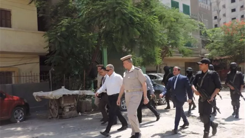 مدير أمن الفيوم يتفقد عدداً من التمركزات الأمنية