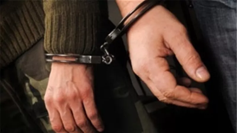 القبض على أحد الأشخاص بـ«شبرا » لقيامه بتقليد خاتم شعار الجمهورية 