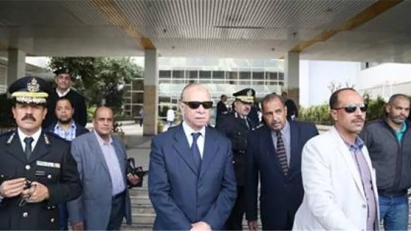 محافظ القاهرة يزور مصابي مسجد الروضة في معهد ناصر