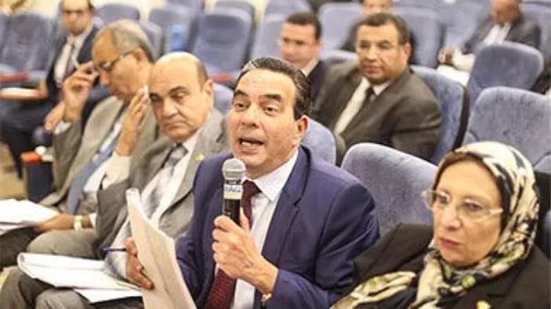 بدء اجتماع «صحة البرلمان» بحضور «معيط» و«حجازي» لمناقشة «التأمين الشامل»