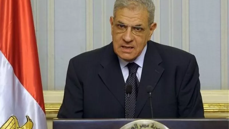 مستشارا الرئيس للمشروعات القومية والأمن يزوران مصابي الروضة بالأزهر التخصصى