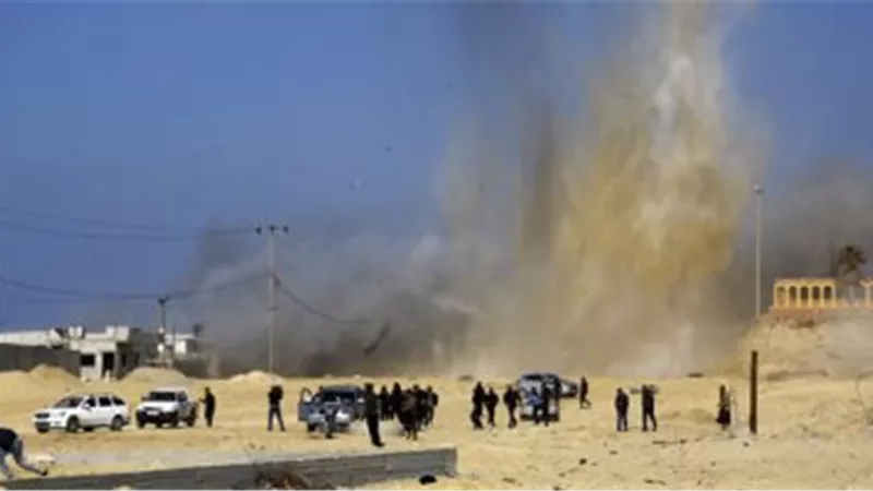 إصابة 3 فلسطينيين فى قصف إسرائيلى لمواقع غرب خان يونس بقطاع غزة