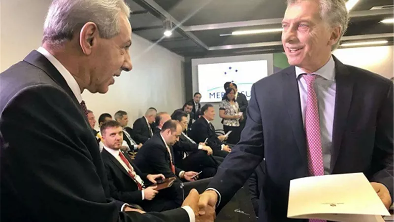 وزير التجارة يسلم رسائل السيسى لرؤساء دول الأرجنتين وأوراجواى وبارجواى