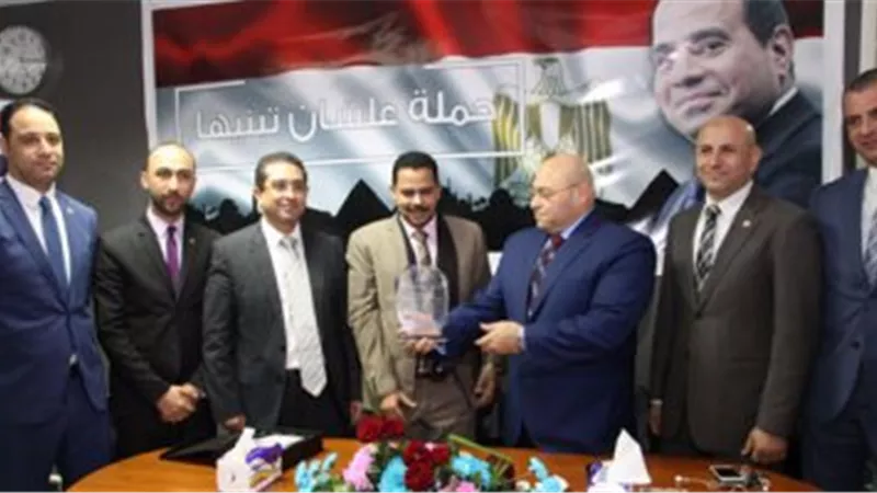 غدًا.. «علشان تبنيها» تعلن عدد الموقعين على استمارة دعم «السيسى»