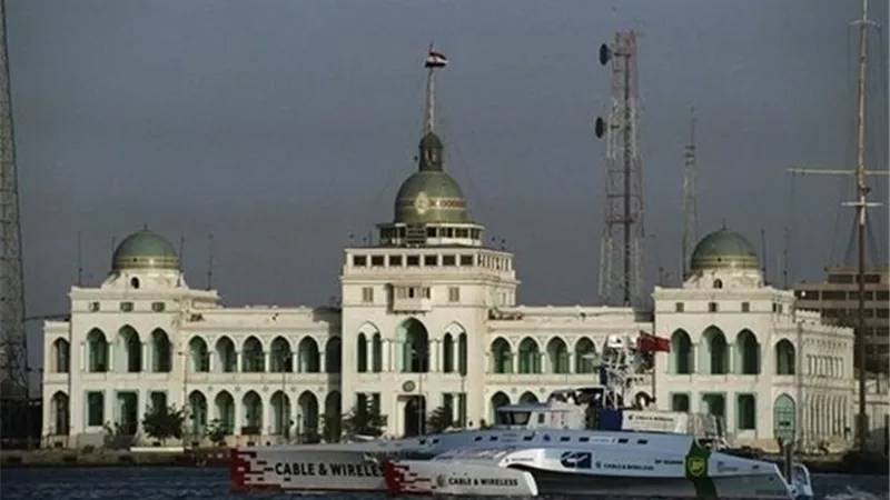 45 سفينة تعبر قناة السويس بحمولات بلغت 2.79 مليون طن