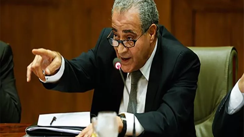 «المصيلحي» يوجه ببدء كتابة الأسعار على السلع