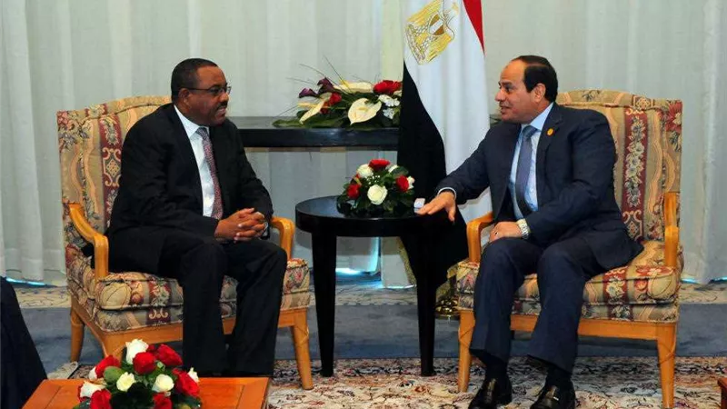 الرئيس يعقد اجتماعاً ثنائياً مع رئيس وزراء إثيوبيا