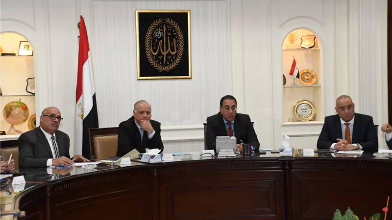 16 تحالفاً يتأهل لتنفيذ القطار السريع والمونوريل 
