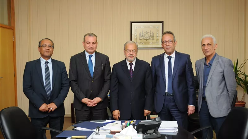 «تطوير العشوائيات» يوقع اتفاقية تعاون مع جامعة فاروس بالإسكندرية 