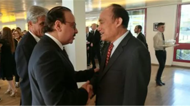 «القاضى» يبحث استعدادات مصر لاستضافة المؤتمر العالمى للاتصالات الرديوية 