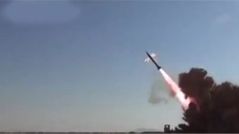  قوات الدفاع الجوى السعودى تعترض صاروخا باليستيا فى سماء الرياض 