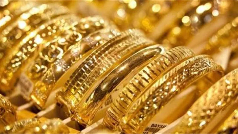 أسعار الذهب تتراجع جنيهين.. وعيار 21 يسجل 653 جنيها للجرام